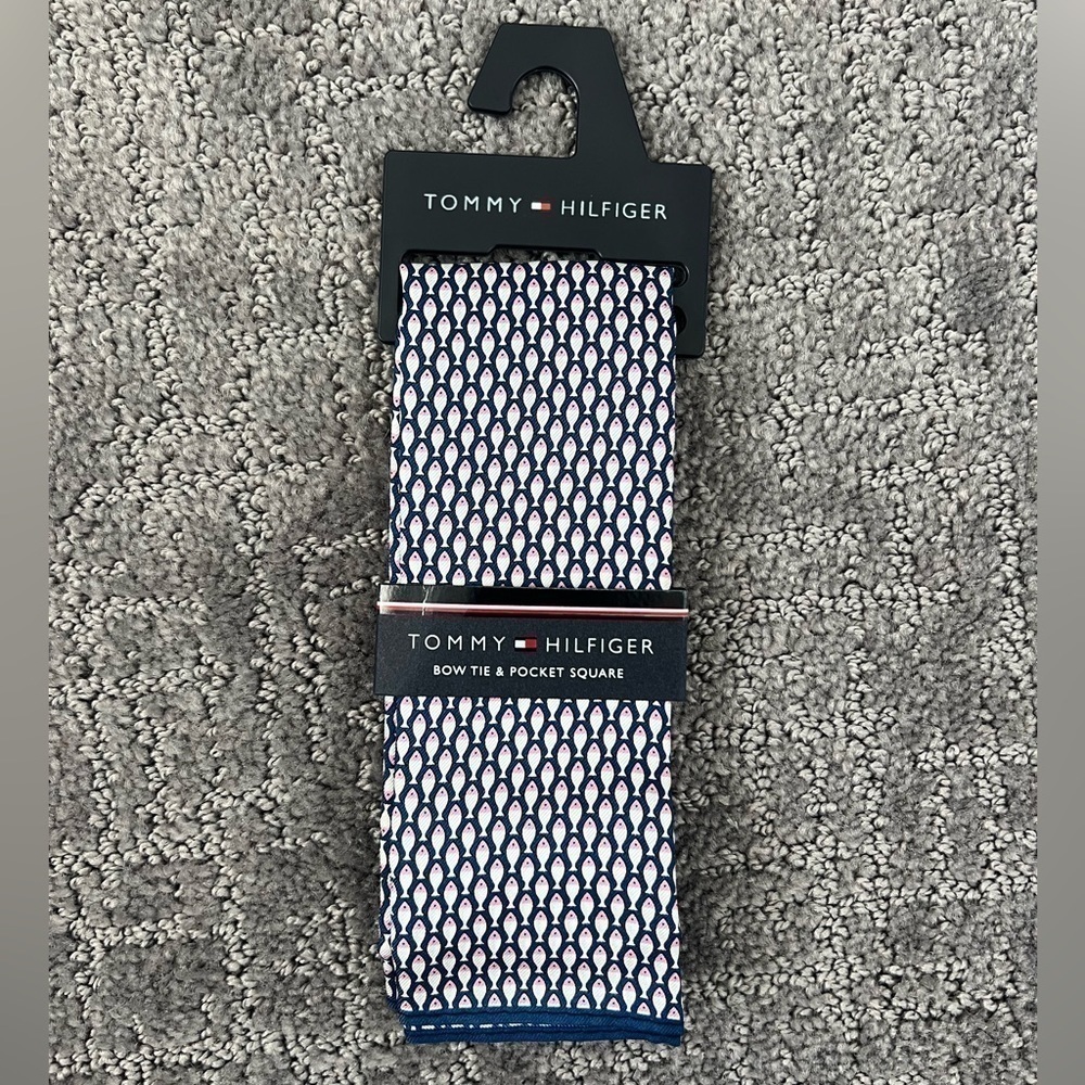 Tommy Hilfiger Pocket Square